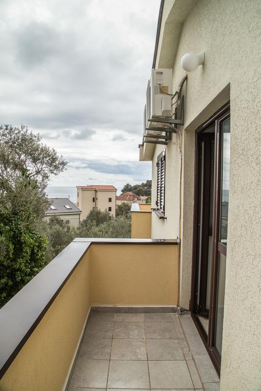Apartmani Ksenija Petrovac Exterior photo